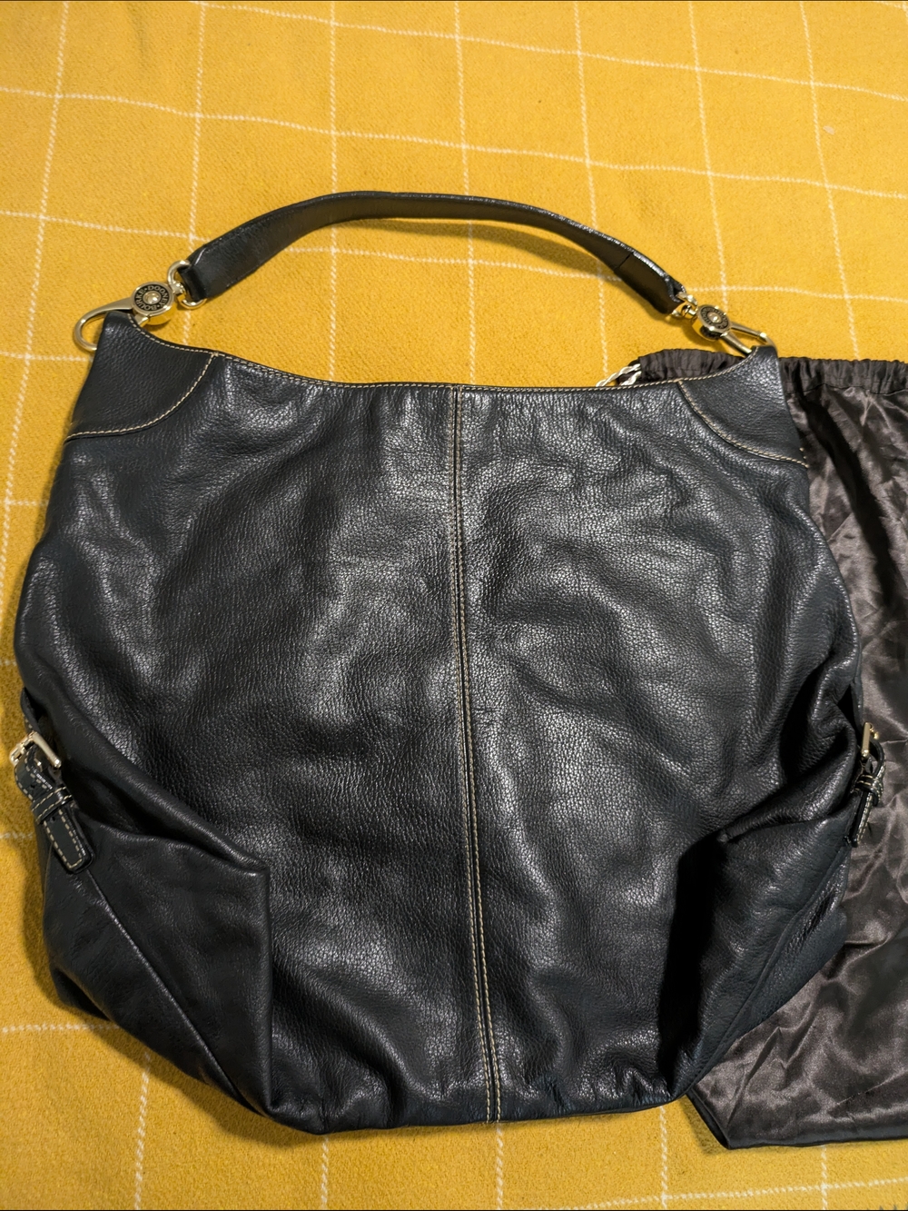 Dooney & Bourke black Leather Shoulder Bag
